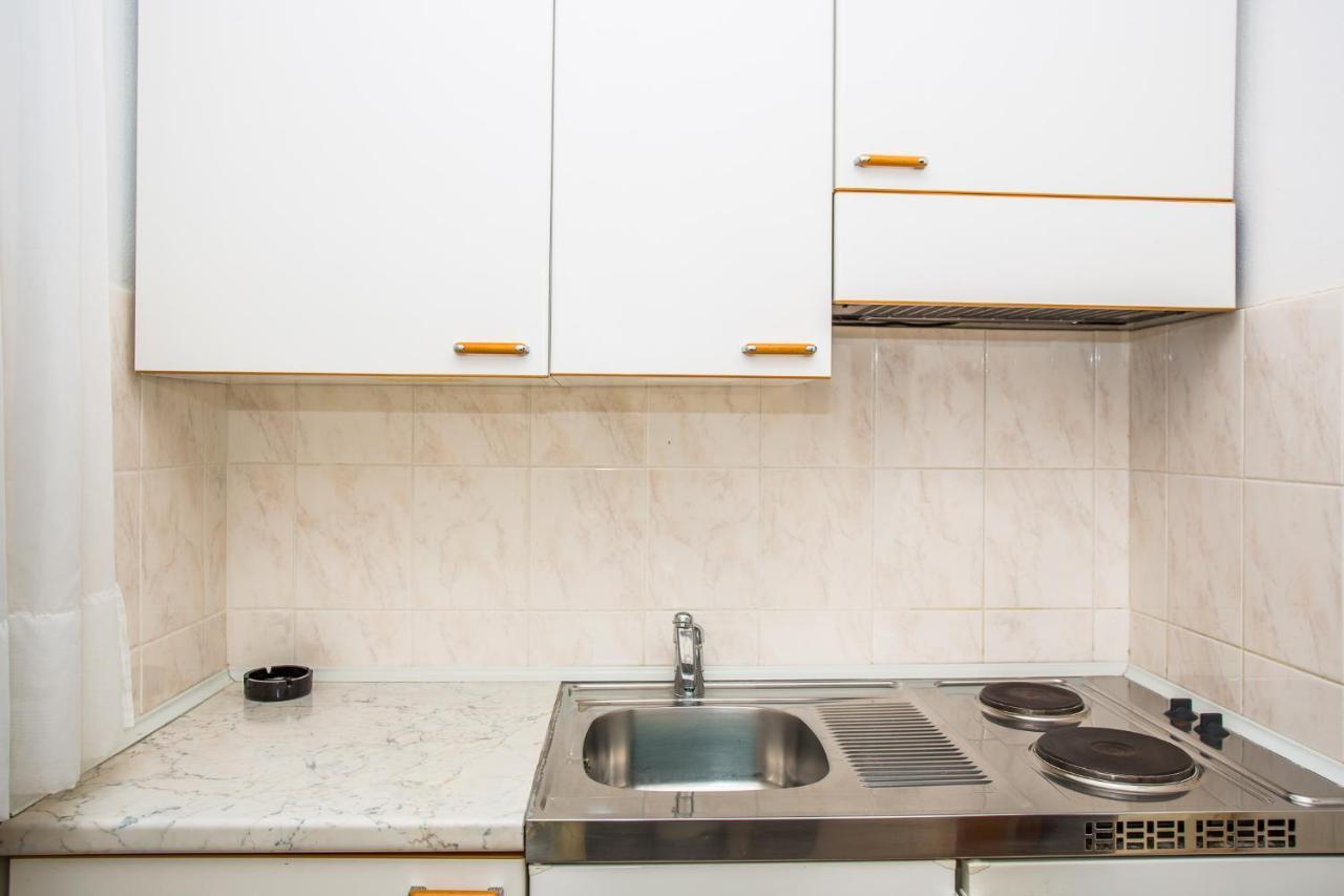Apartmani Pava Omis Bagian luar foto