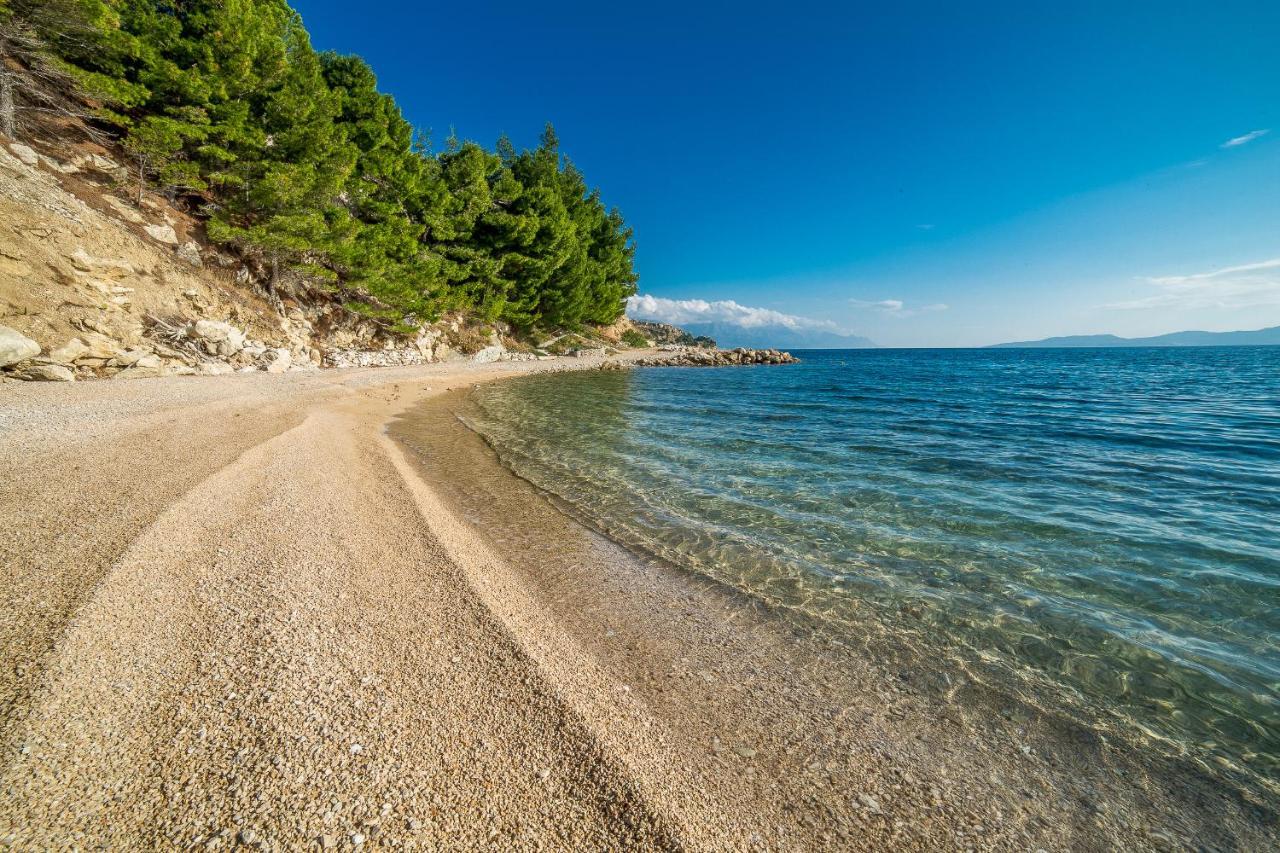 Apartmani Pava Omis Bagian luar foto